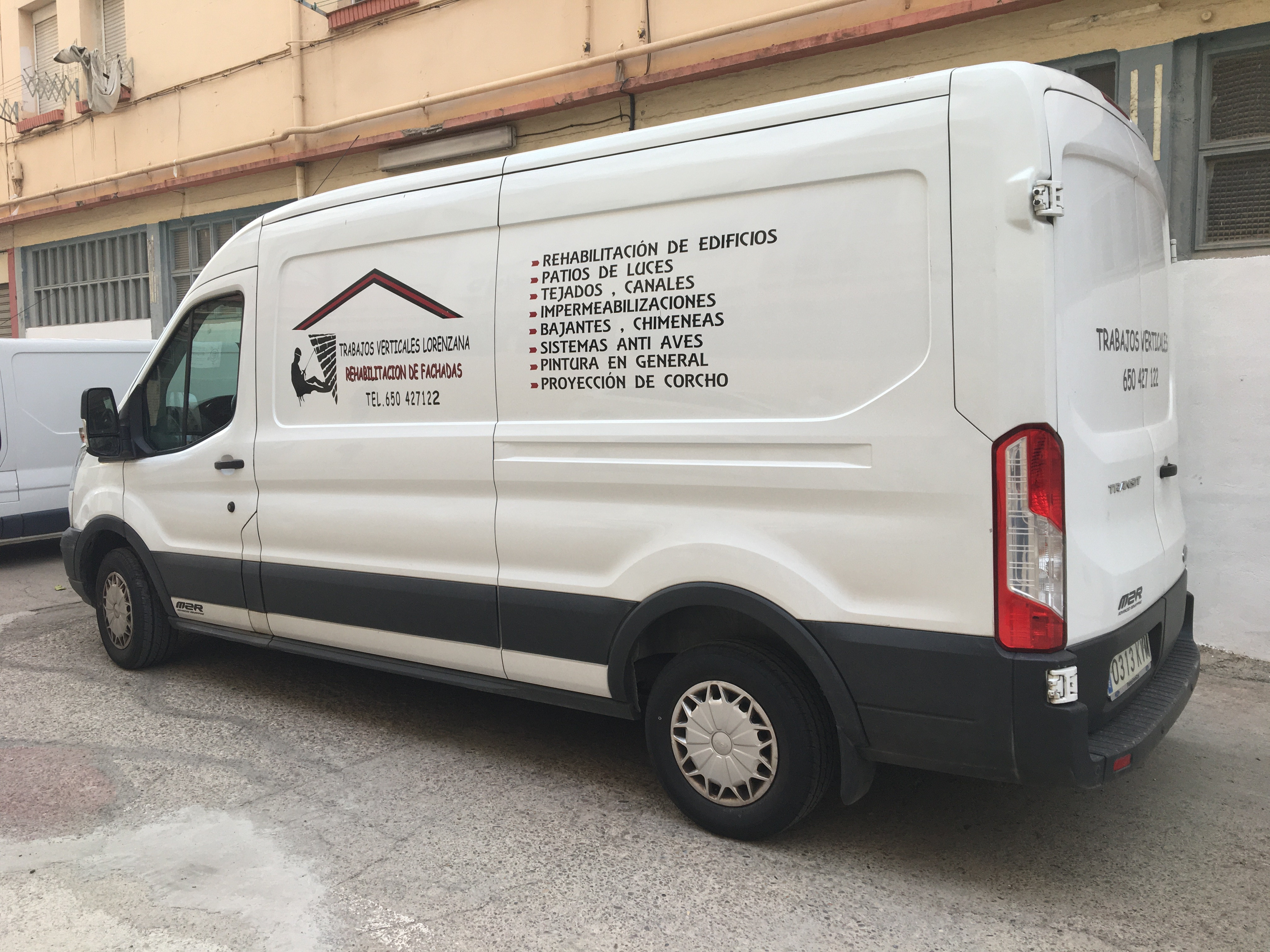 Vehículo FORD TRANSIT matricula 0313KVM